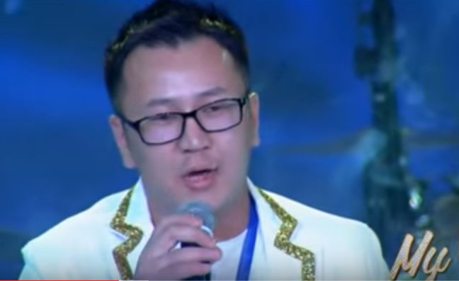 Шүүгч Б.Чинбаатай “хоршсон азтай” Э.Бат-Оргил